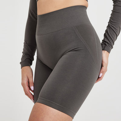 Yoga Slim Fit Shorts