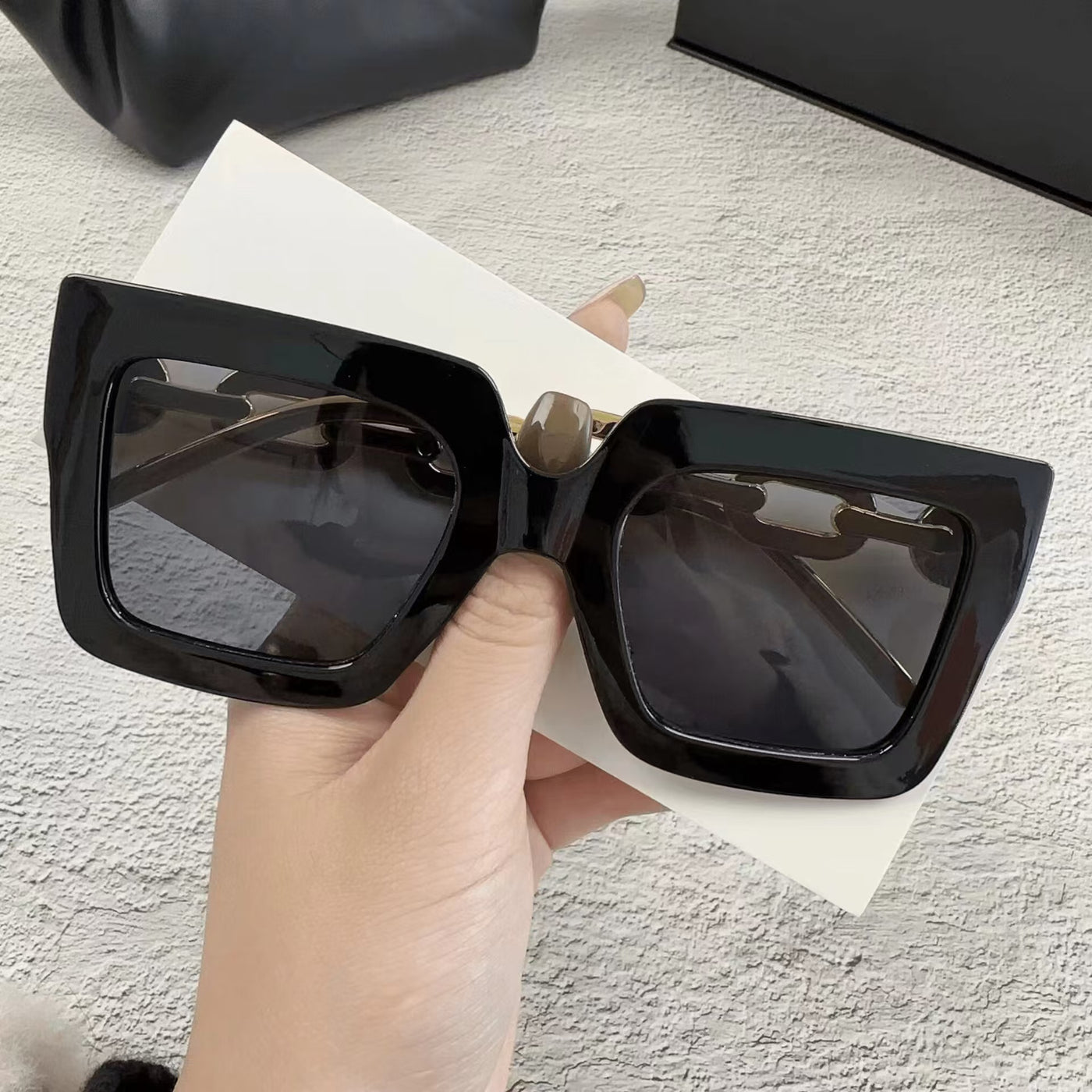 Large Frame Chain UV-proof Sunglasses